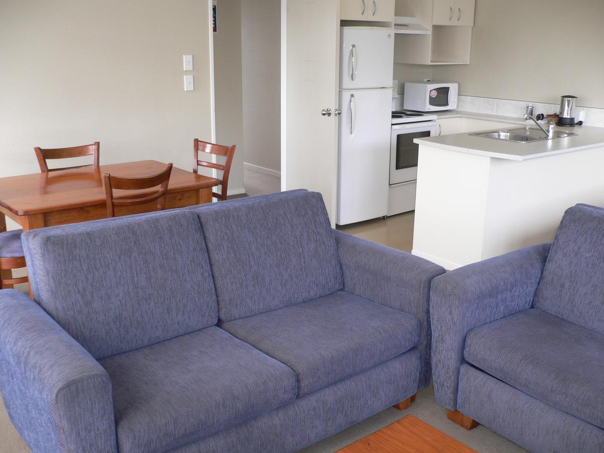 Aotea Lodge Porirua Buitenkant foto