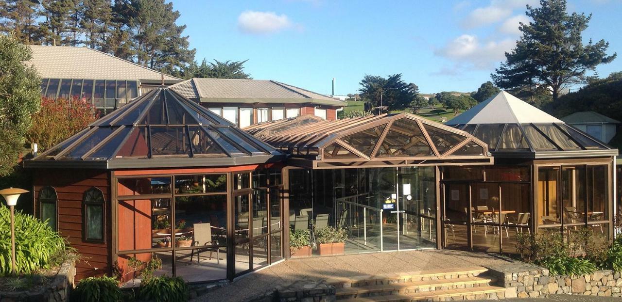 Aotea Lodge Porirua Buitenkant foto